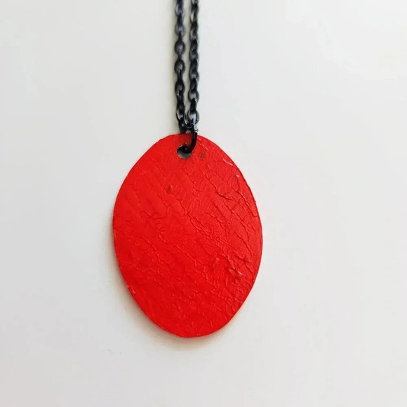 Goth victorian vampire portrait necklace ✦ unique black chain & pendant necklace - Picture 6 of 10